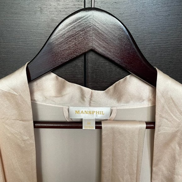 Mansphil Pink Silk Robe - Picture 10 of 11